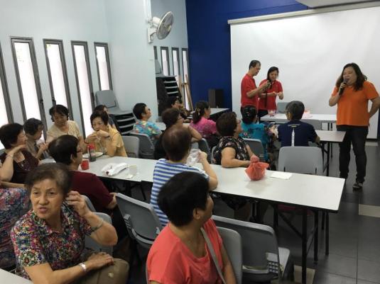 about 60pax came for free friday breakfast2