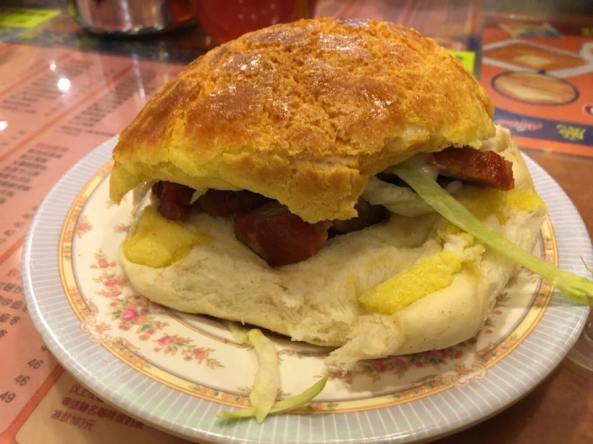 polo bun with char siew HK$21