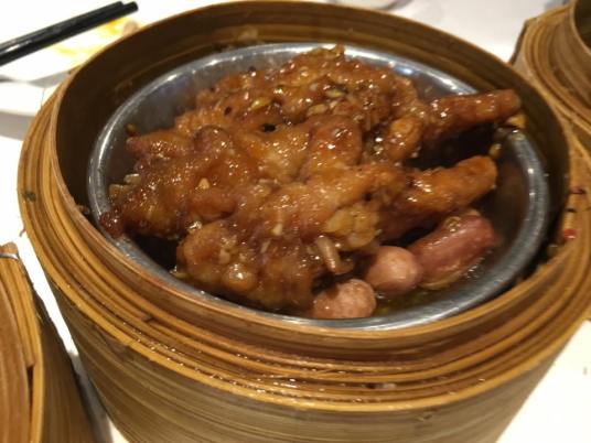 steamed chicken feet