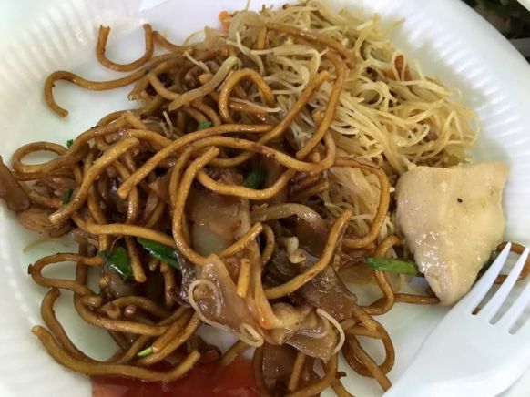 beehon mee with chicken