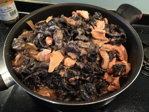 red fermented beancurd cloud fungus mushroom chicken