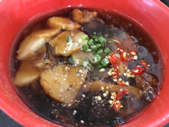 S$2.50 soon heng lor mee