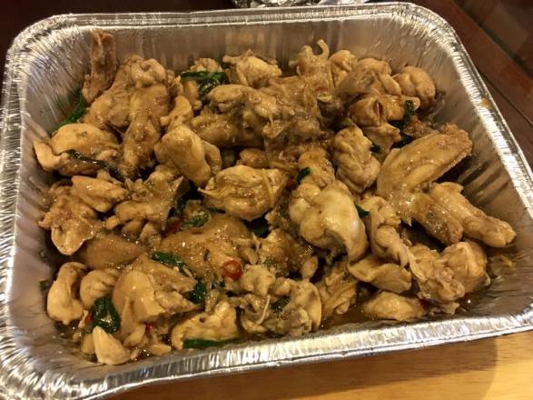 stir-fry chicken with ginger & spring onions