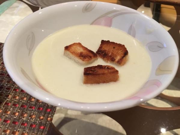 white cucumber gazpacho