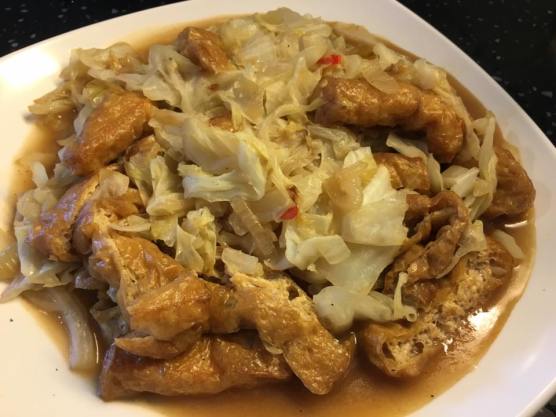 cabbage with tau pok