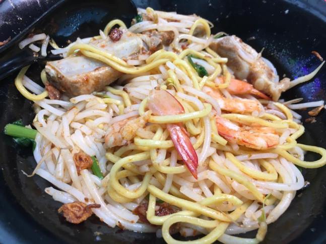 S$5 pork rib prawn noodles
