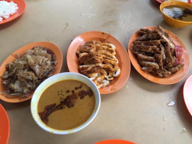 loo's curry rice dishes