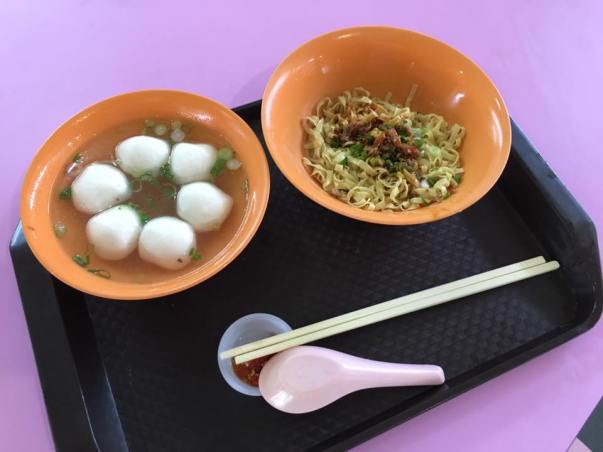 S$3 teochew fishball noodles at xinlu 新路 10.4.2016