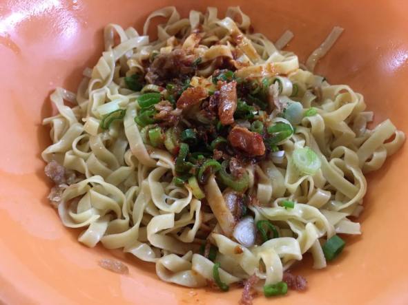 S$3 teochew fishball noodles at xinlu 新路3 10.4.2016