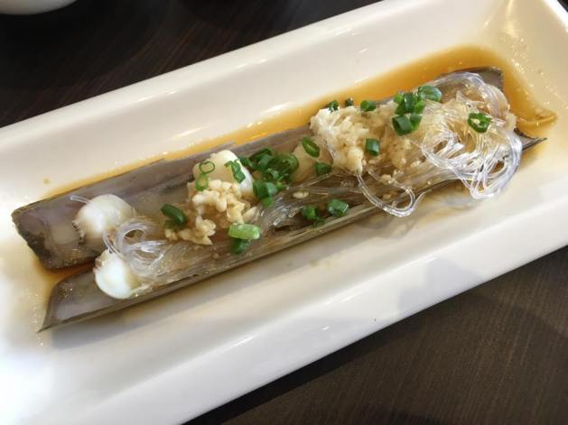 steamed bamboo clams 圣子