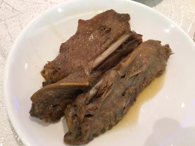 braised duck wings