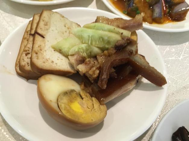 braised pig heat meat & tofu