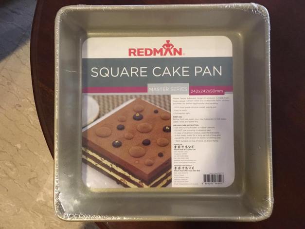 10" x 10" cake tin from phoon huat