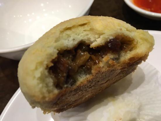 crispy char siew pao