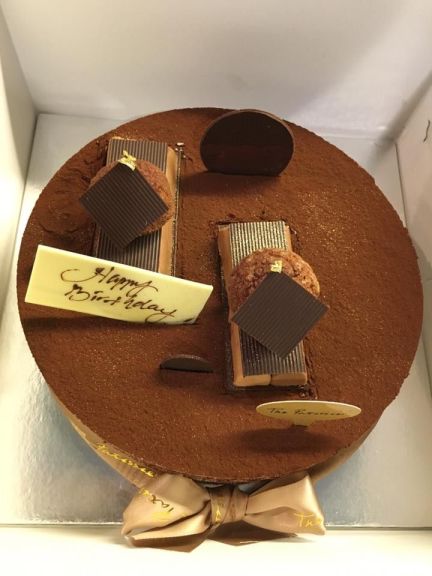 patissier double chocolate praline cake