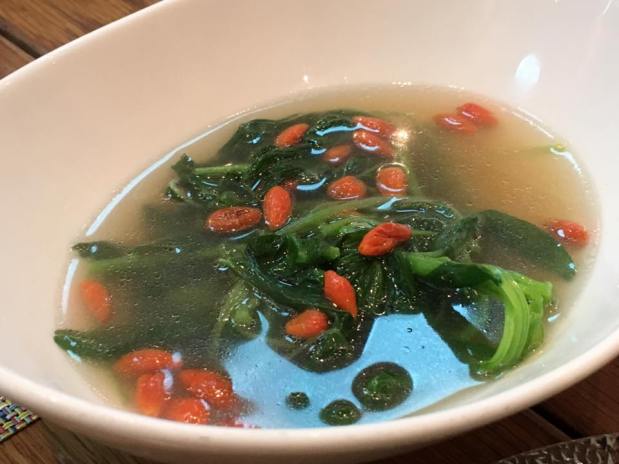 spinach wolfberry soup