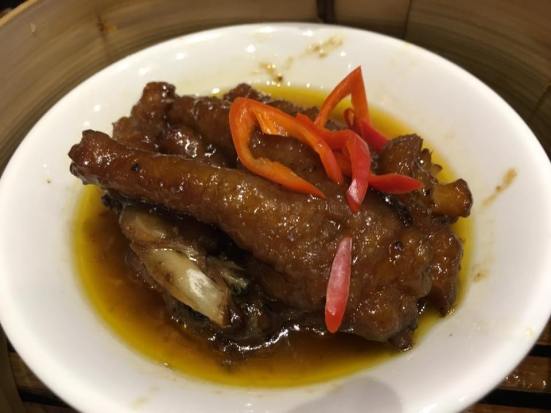 steamed chicken feet