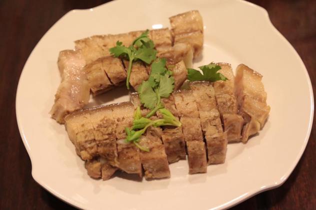 white kong bak 白腩肉 (experimental)