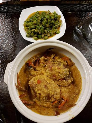 chilli crab & ocra in nonya sauce