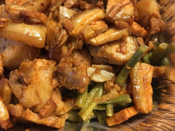 扣肉 + nonya sauce long beans