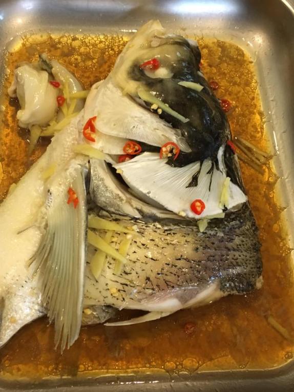 HK steamed song fish head 港蒸松鱼头