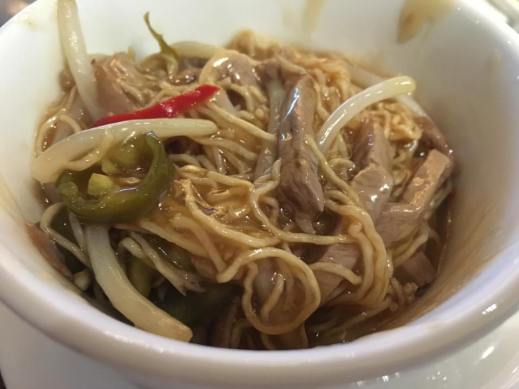 shredded duck meat with sun meen crispy noodles