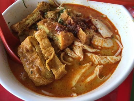 weiyi laksa 唯一辣沙 - S$5