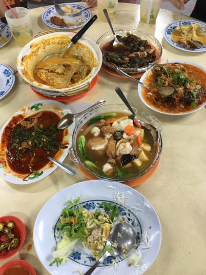 zi char dishes at hup choon binjai park