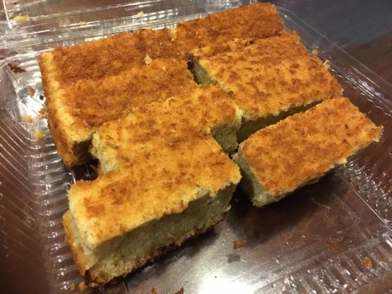 banana cake hiap joo bakery & biscuit factory