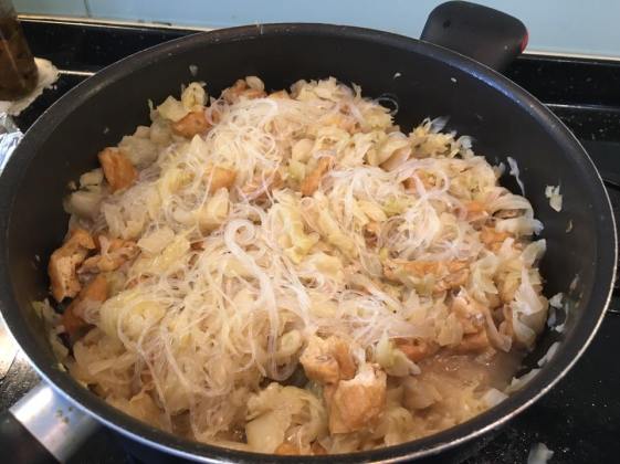 chap chai (cabbage, taupok, tanhoon) with lean pork