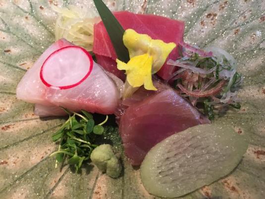 sashimi moriawase - akamai, hamachi, shima-aji