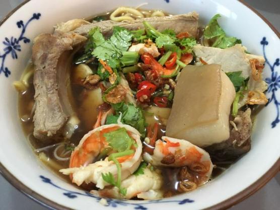 wa...prawn bakut noodles so sedap...irresistable la!