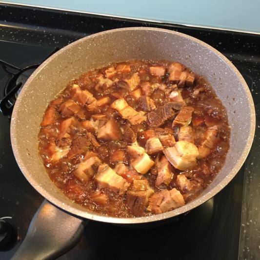 braised belly pork 鲁腩肉