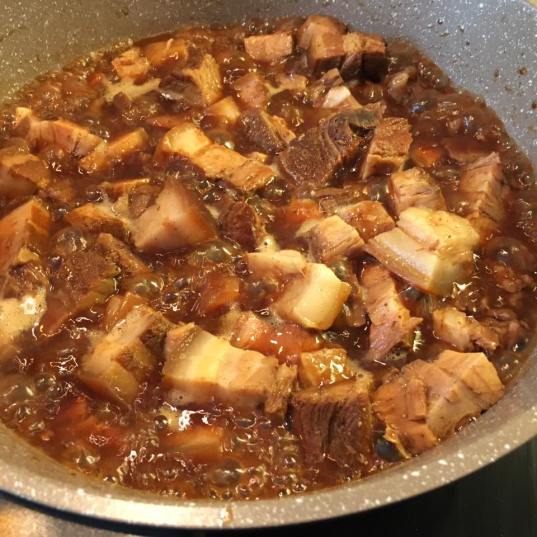 braised belly pork 鲁腩肉