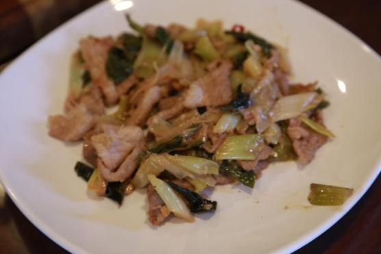 fried leek with sliced pork