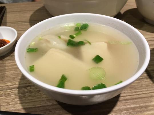 kolo meen soup @ jia xiang kuching marina square