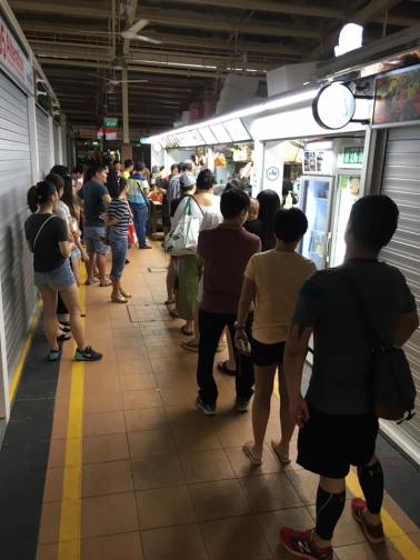 long queue at ah seng 4.45pm saturday 6.8.2016
