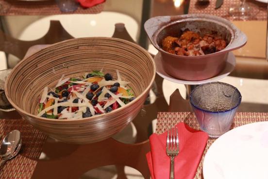 salad & GR crispy slow-braised belly pork