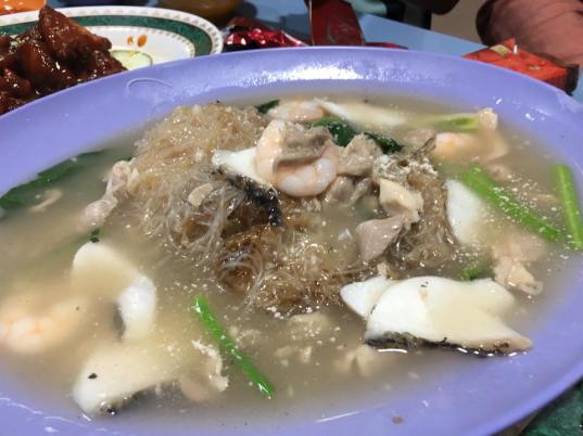 seafood fried hor fun