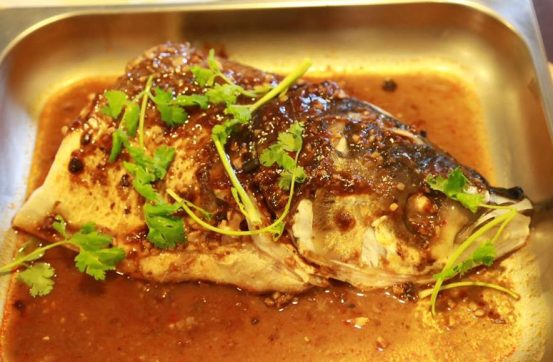 spicy black bean sauce song fish head松鱼头