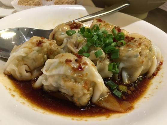spicy dumplings抄手