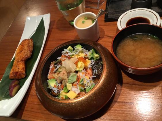 bara chirashi don set