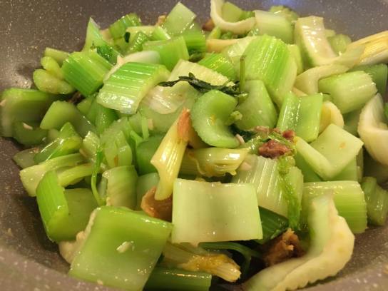 celery with salted fish2