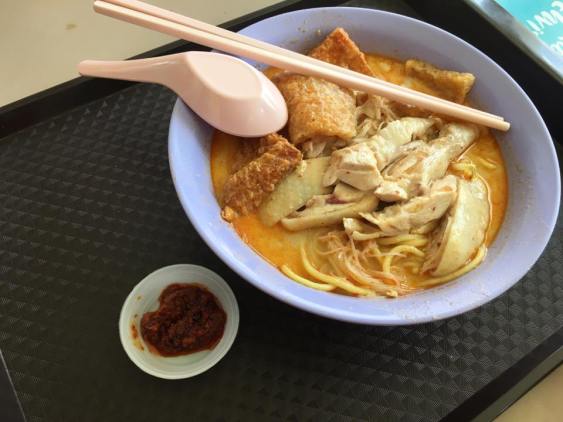 curry chicken laksa