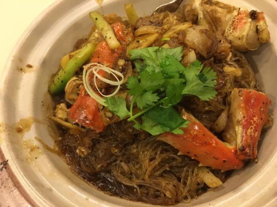 pepper alaskan crab legs tanhoon - S$32