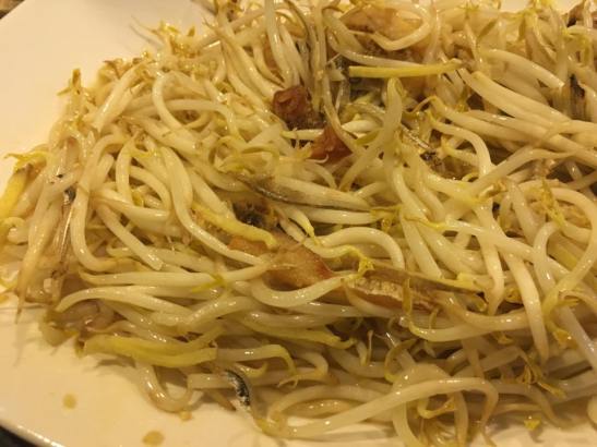 salted fish with bean sprouts
