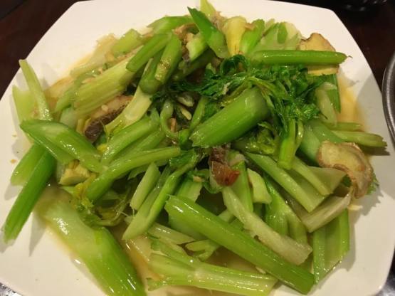 salted fish with celery