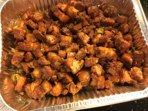 tau you bak 鲁腩肉 & leeks & onions