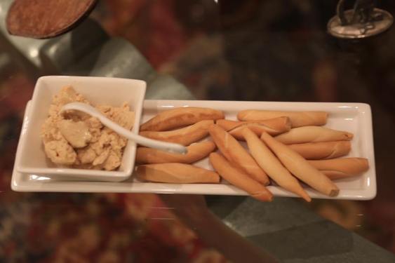ailoon-provided-some-hummus-breadsticks