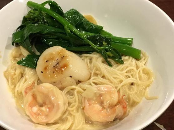 braised noodles with grilled scallops & prawns